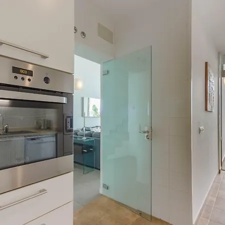 Isabella, Luxury With Heated Pool Ocean View In Adeje, Tenerife 빌라 아데제