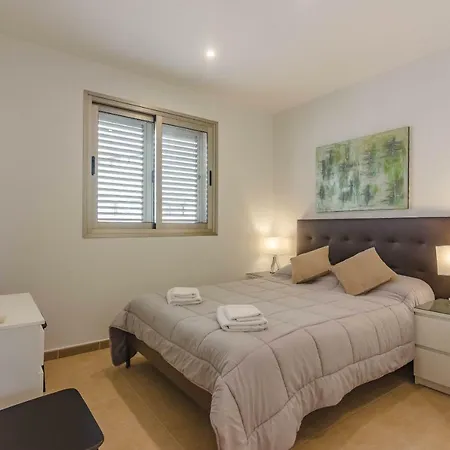 Isabella, Luxury With Heated Pool Ocean View In Adeje, Tenerife 빌라