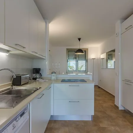 Vila Isabella, Luxury With Heated Pool Ocean View In Adeje, Tenerife *