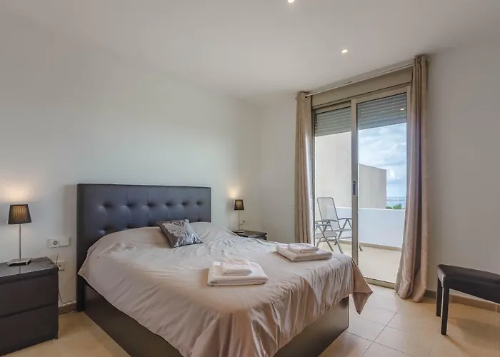 Isabella, Luxury With Heated Pool Ocean View In Adeje, Tenerife Вілла