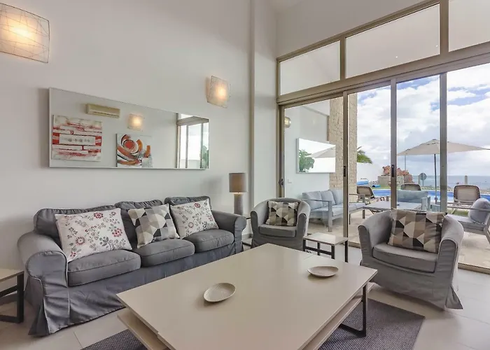 Вілла Isabella, Luxury With Heated Pool Ocean View In Adeje, Tenerife