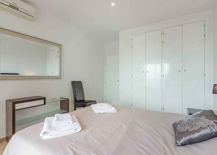 Isabella, Luxury With Heated Pool Ocean View In Adeje, Tenerife Вілла *