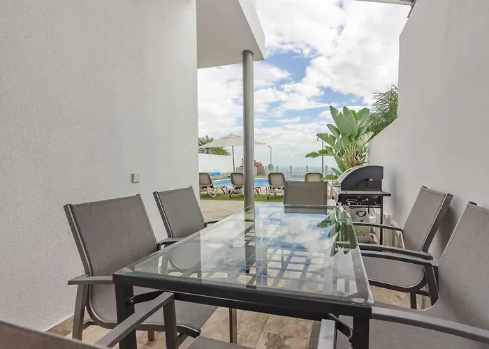 Вілла Isabella, Luxury With Heated Pool Ocean View In Adeje, Tenerife Адехе