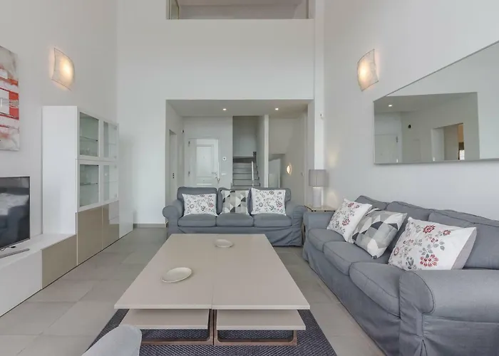 Вілла Isabella, Luxury With Heated Pool Ocean View In Adeje, Tenerife Адехе