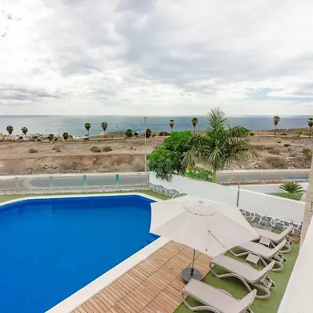 Isabella, Luxury With Heated Pool Ocean View In Adeje, Tenerife