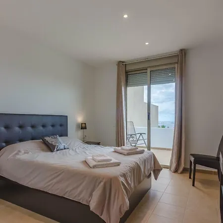 Isabella, Luxury With Heated Pool Ocean View In Adeje, Tenerife *